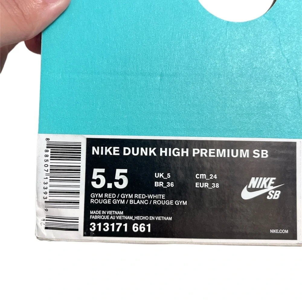 Nike SB Dunk High Premium 'Red Velvet' - Picture 7 of 7